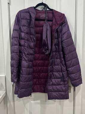 Eddie Bauer Women's CirrusLite Down Parka - EB650 Packable Purple Hooded Puffer